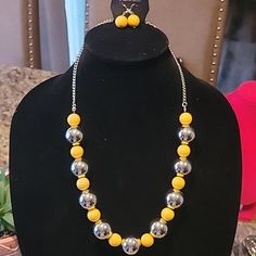 New Necklace Set Yellow And Silver Yellow Round Jewelry For Parties, Trendy Yellow Beaded Necklaces For Jewelry Making, Yellow Round Necklace For Party, Yellow Round Beads For Jewelry Making, Yellow Round Necklaces For Party, Trendy Yellow Necklaces With Round Beads, Trendy Yellow Round Bead Necklaces, Trendy Yellow Round Beads Necklaces, Elegant Yellow Round Bead Necklaces