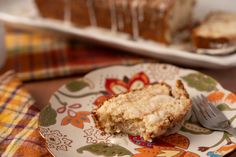 We don't call it Foolproof Cinnamon Bread for nothing! This is a very simple recipe that even the most amateur bakers can perfect! Just mix, layer, and bake! The result is something special; a tender loaf cake, swirled with sweet and warm cinnamon sugar and topped with a rich vanilla icing. Mmmm, it's such a treat that Foolproof Cinnamon Bread is a foolproof way to make everyone at the table happy! Command Cooking, Lazy Cooking, Fresh Cranberry Sauce, Five Spice Powder, Breakfast Sweets, Vanilla Icing, Sweet Rolls, Cinnamon Bread, Food Saver