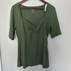 New. Green. Large Tall. Soft And Stretchy. Fitted Casual Tops From Gap, Spring Stretch Tops By Gap, Gap Stretch Short Sleeve Tops, Fitted Gap Shirt For Summer, Fitted Gap T-shirt For Summer, Green Cotton Tops By Gap, Gap Short Sleeve Stretch Top, Green Cotton Tops From Gap, Gap Cotton Short Sleeve Tops