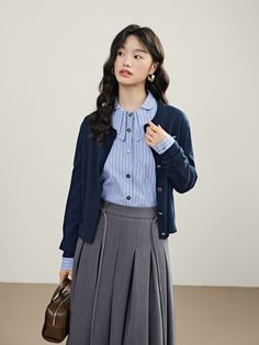 ❤ Item Size (cm)     Size Clothes length Shoulder width Bust Hem size Cuff Sleeve Length   S 50.5 37.5 97 89 16 59.5   M 51.5 38.5 101 93 17 60.5   L 52.5 39.5 105 97 18 61.5     ❤ Commodity Details     Brand KUOSE   SPU KSA2407008   Color BLACK,GREY,BEIGE,DARK BLUE,RED,PINK,LIGHT YELLOW   Size S,M,L   Material FABRIC: 29%POLYESTER 26.4%ACRYLIC FIBRES 25.3%VISCOSE 19.3%NYLON Casual Winter Office Cardigan, Casual Winter Cardigan For Office, Casual Winter Cardigan For The Office, Casual Cardigan For Office, Casual Spring Office Cardigan, Blue Academia, Dark Blue Cardigan, Grey Beige, Blue Cardigan