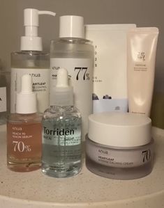 Pretty Skin Care Products, Korean Skin Care Secrets, Beautiful Skin Care, Perfect Skin Care Routine, Taking Care Of Yourself, Pretty Skin Care, Pretty Skin, Body Care Routine, Best Skincare