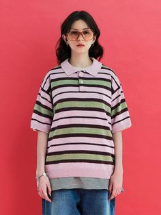 This is a comfortable and casual t-shirt that is made out of high quality cotton and acrylic blend fabric. With design detail of semi oversized silhouette, logo embroidery detail, and woven logo label on the hemit gives a trendy and casual look.- Semi oversized silhouette- Multi stripe detail- Logo embroidery on the front chest- Logo label on the hem - Clover buttons Pink Cotton Tops With Ribbed Collar, Pink Cotton Top With Ribbed Collar, Pink Tops With Ribbed Collar For Spring, Trendy Pink Top With Ribbed Collar, Casual Pink Top With Ribbed Collar, Summer Cotton T-shirt With Ribbed Collar, Trendy Cotton Top With Ribbed Collar, Pink Cotton Polo Collar T-shirt, Pink Cotton Polo Collar Top