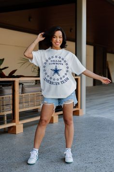 DALLAS COWBOYS ON POINT OVERSIZED CREWNECK TEE Dallas Cowboys Shirts, Dallas Cowboys Fans, Oversized Crewneck, Bold Prints, Oversized Shirt, Dallas Cowboys, Dallas, Everyday Wear, Crew Neck