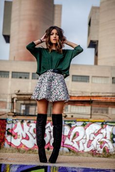 OXYGENE_DEC_2014_MG_8713 70s Mode, Moda Over 40, Alexandra Pereira, Looks Party, Eve Outfit, Trending Boots, Boots Women Fashion, Mode Inspo, Womens Fashion For Work