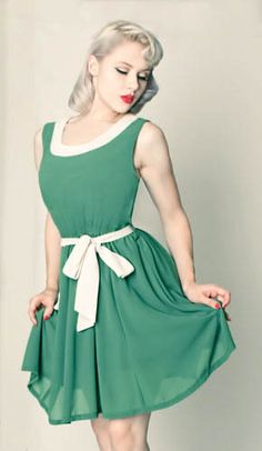 Retro Head Turning Dress, Grunge Boots, Chiffon Summer Dress, Ladies Style, Green Cocktail, Gothic Grunge