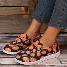 Halloween Pumpkin Pattern Women's Canvas Shoes - Casual Lace Up Low To Soft Shoes, Pumpkin Print, Pumpkin Pattern, Canvas Shoes Women, Halloween Fashion, Comfy Shoes, Casual Lace, Outdoor Shoes, Halloween Pumpkin