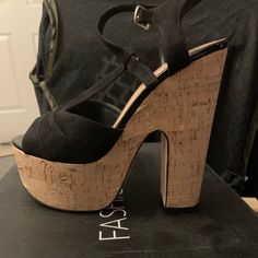 I’m In The Process Of Moving And I’m Coming Across So Many Things That I Forgot I Even Had. These Have Never Been Worn And I Honestly Don’t Even Know What I Would’ve Worn Them With. Brown Mules, Pink Mules, Black Clogs, Black Mules, Fashion Nova Shoes, Heeled Mules Sandals, High Heel Wedges, Dance Fashion, Heels & Wedges