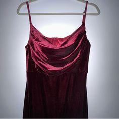 Size 8, Used Once, Burgundy Gown Burgundy Floor-length Cocktail Dress, Burgundy Sleeveless Evening Dress, Burgundy Floor-length Dress For Night Out, Burgundy Sleeveless Dress With Fitted Bodice, Burgundy Sleeveless Maxi Dress For Prom, Floor-length Burgundy Dress For Night Out, Burgundy Sleeveless Evening Mini Dress, Burgundy Sleeveless Mini Dress For Evening, Burgundy Fitted Cocktail Maxi Dress