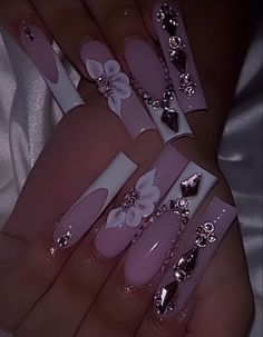 Nails Art Easy, How To Nail Art, Nails Art Simple, Nail Art 2022, Design Nails Art, Nail Art For Short Nails, Art For Short Nails, Quince Nails, Quinceanera Nails