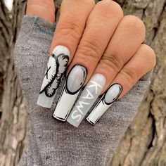 Trendy Nails Black And White, Nails Milky White, Nails Milky, Nail Art Fall, Nails Black And White, Milky White Nails, Grey Acrylic Nails, Gel Builder, Gel Press On Nails