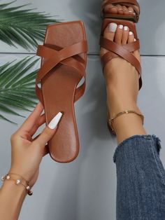 Shoe Makeover, Instagram Creative Ideas, Something Nice, Pattern Shoes, Brown Flats, Fashion Sandals