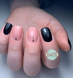 55 Beautiful Black and Nude Nail Ideas for Trendy Styles Black And Nude Nails Simple, Nude And Black Nail Designs, Nude Nail Inspiration, Nude And Black Nails, Marilyn Nails, Nude Nail Ideas, Black And Nude Nails, Sponge Nail Art