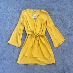 Nwt Topshop Dress ~Size: Us 2 ~Length (From Shoulder): ~32 Inches ~In Perfect Condition ~Open To Offers. ~Will Ship Within 24 Hours Of Order. Flowy Dresses With Tie Waist For Work, Flowy Mini Dress For Spring Workwear, Flowy Spring Mini Dress For Work, Yellow Dress For Date Night In Fall, Chic Yellow Dress With Tie Waist, Fall Brunch Dress With Tie Waist, Fall Brunch Dresses With Tie Waist, Topshop Dresses, Colorful Dresses