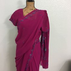 Skirt And Sari And Top. Pink With Blue & Silver Trim . Top Is Size 42 But Adjustable. Can Fit Size 4 To 12 With Adjustments Made By Pinning. Pink Fitted Saree For Formal Occasions, Trim Top, Blue And Silver, Pink Blue, Pink Ladies, Size 4, Trim, Womens Dresses, Skirt