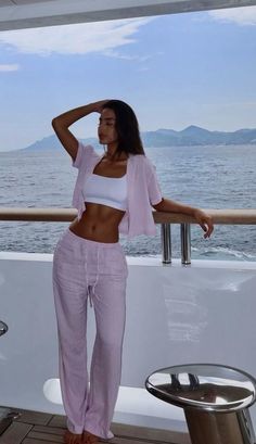 #life Boat Looks For Women, Minako Aino, Vacay Outfits, Cruise Outfits, Looks Style, Vacation Outfits, Casual Style Outfits, Looks Vintage, Spring Summer Outfits