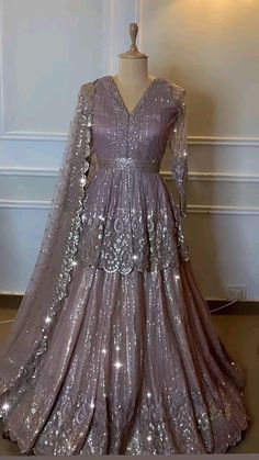 Frock Desgin Pakistan, Scratch Dress Designs, Fancy Pakistani Dresses, Lehenga With Long Kurti, Frock And Sharara, Lehenga Shopping, Girls Lehenga, Designer Dresses Elegant, Function Dresses