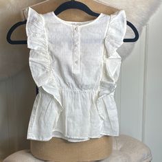 Never Worn Cute Cotton Top With Ruffled Collar, Cute Cotton Tops With Ruffled Collar, White Cotton Top With Ruffled Collar, Spring Cute Tops With Ruffled Collar, Cute Spring Tops With Ruffled Collar, Cute Top With Ruffled Collar, Fitted White Shirt With Ruffles, White Cotton Shirt With Ruffled Collar, White Blouse With Ruffle Hem And Sleeves