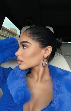 Sleek Hairstyles, Glow Up Tips, Long Lashes, Makeup Routine, Maquillaje De Ojos, Hair Looks, Hair Trends, Makeup Inspiration