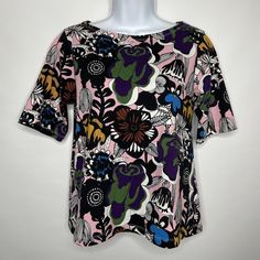 Brand: Marimekko X Uniqlo Size: Xs New Without Tags 100% Cotton Limited Edition Lifewear Collection Fall/Winter 2020 Approximate Measurements: Bust: 18.5" Shoulder To Shoulder: 14.5" Shoulder To Hem: 21.5" No Defects Noted. Pink All-over Print Crew Neck Tops, Pink Crew Neck Top With All Over Print, Pink All Over Print T-shirt For Spring, Pink Tops With All Over Print In Relaxed Fit, Pink Relaxed Fit Top With All Over Print, Relaxed Fit Pink Top With All Over Print, Casual Pink Blouse With Graphic Print, Pink Short Sleeve Blouse With Graphic Print, Pink Tops With Bold Print For Spring