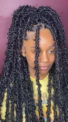 Cabello Afro Natural, Butterfly Locs, Faux Locs Hairstyles, Dreadlock Style, Quick Braided Hairstyles, Twist Braid Hairstyles, Hair Twist Styles