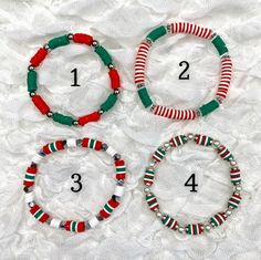 christmas Heishi Bracelet Ideas Christmas, Clay Beads Bracelet Ideas Christmas, Preppy Christmas Bracelets, Christmas Heishi Bracelet, Christmas Clay Bead Bracelet Ideas, Clay Bead Bracelet Ideas Christmas, Homemade Bracelets With Beads, Clay Bracelets Diy, Christmas Clay Bead Bracelets