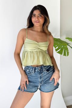 Nola Top Grey Bandit, Look Good Feel Good, Going Out Outfits, 2024 Fashion, Really Cute Outfits, Summer Clothes, Cute Casual Outfits, Concert Outfit, Cute Tops