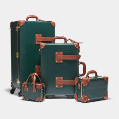 Green Luggage, Steamline Luggage, Shifting Script, Object Reference, The Diplomat, Luxury Luggage, Hard Shell Luggage, Academia Clothes, Leather Suitcase