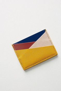 Iris Card Case ($24) | 46 Organizational Gifts For Neat Freaks | POPSUGAR Smart Living Photo 31 Joululahjat Diy, Dream Bags, Leather Diy Crafts, Card Case Wallet, Leather Art, Wallet Pattern, Leather Projects