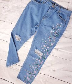 Blossom Painted Jeans Flowers on Jeans Denim Clothes Upcycle - Etsy Spring Embroidered Denim Blue Pants, Relaxed Fit Floral Print Cotton Jeans, Trendy Floral Print Cotton Jeans, Denim Blue Pants With Floral Embroidery, Floral Embroidery Denim Pants In Blue, Denim Pants With Floral Embroidery In Denim Blue, Embroidered Denim Blue Bottoms For Spring, Spring Embroidered Denim Blue Bottoms, Trendy Denim Jeans With Floral Print