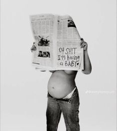 Foto Scale, Cute Pregnancy Photos, Maternity Shoot Outfit, Pregnancy Announcement Pictures, Maternity Picture Outfits, Baby Bump Photoshoot, Pregnancy Announcement Photoshoot, Baby Bump Pictures, Baby Announcement Photoshoot