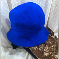 Vintage 100% Wool Blue Fuzzy Bucket Hat One Size Wide Brim Cap Made In Hong Kong. New Never Worn In Great To Excellent Condition. Nwot.. Ven.23 Brimmed Blue Mini Hats For Winter, Blue Flat Brim Bucket Hat One Size, Blue Flat Brim Bucket Hat, Adjustable Blue Mini Hat For Winter, Winter Blue Bucket Hat, Adjustable Blue Winter Mini Hat, Adjustable Blue Mini Winter Hats, Blue Winter Bucket Hat With Curved Brim, Casual Blue Felt Hat With Short Brim