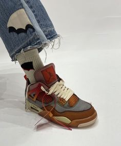 Shoes World, Fresh Shoes, Dad Shoes, Hype Shoes, Shoe Inspo, Aesthetic Shoes, Fly High, Swag Shoes, Unique Shoes