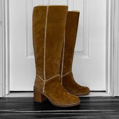 New! Ugg Kasen Tall Heeled Knee Boots - Chestnut Condition: New Without Tags (Sticker Tag On Boot), No Box Pull-On Style. Soft, Plush Uggpure Traces The Seams Of A Knee-High Boot In Rich Suede. Pet And Smoke Free Home Women’s Size: 7 Color: Chestnut Material: Uggpure Wool Spill Seams Sheepskin Shaft Lining Leather Forefoot And Heel Lining Poron And Foam Insole Leather Insole Lining Crepe-Like Rubber Outsole Heel Style: Block Heel Height: 2.75 - 3” Shaft Height: 16” Thank~You For Browsing My Clos Chestnut Color, Womens Uggs, Ugg Shoes, Tan Brown, Shoes Heels Boots, Chestnut, Soft Plush, Knee High Boots, Knee Boots