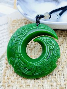 Green Jade Horn Charm Pendant Necklace W/ Beads Cord Handmade Carved Gemstone Stone:  Jade   Package Included:  Pendant & Necklace This product can be a great birthday gift /  gift for her  /  gift for mom /  best friend gift  /  holiday gift /  gift for him