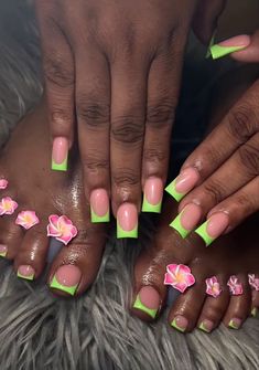 Matching Nail And Toe Sets, Toe Nails Summer, Nails Matching, Nail Designs Bling, Fye Nails, Nails Summer Nails, Acrylic Nail Set, Duck Nails