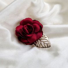 This is a super beautiful brooch! Size: 5.2cmx2cm shipping: It will take about 5 to 12 days, please contact me with any questions. Elegant Flower Decoration Lapel Pin As Gift, Elegant Flower Decorated Pins For Gifts, Elegant Handmade Flower Pins For Gifts, Elegant Flower Decorated Pins As Gifts, Elegant Handmade Flower Pins As Gift, Elegant Flower Decoration Pin As Gift, Elegant Flower Decoration Pins As Gifts, Elegant Brooches With Handmade Flowers As Gift, Elegant Handmade Flower Brooches For Gifts