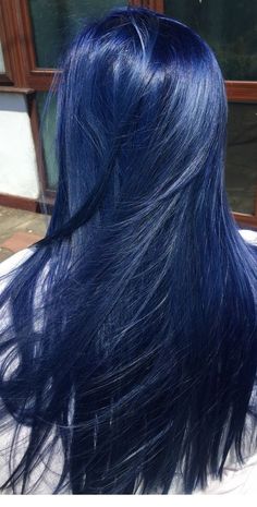 Hair Color Inspiration, Blue Hair Color, Dark Blue Hair, Hair Streaks, Pretty Hair Color, Hair Color Blue, Hair Straight, Dye My Hair, Hair Dye Colors