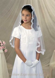 Mantilla Beautiful Wedding Veils, White Communion Dress, First Holy Communion Dresses, Girls First Communion Dresses, Elegant Veils, First Communion Cakes