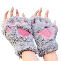 PRICES MAY VARY. Cute paw shape, a variety of colors to choose from Warm and soft, resist the cold Each pair of gloves is equipped with a rope Cute paw shape Half-finger design, let your fingers act freely, such as typing, writting and so on Also can be a stage performances props 
Size: 21CM *15CM 
Weight:50g
Packaging: 1 pair Claw Gloves, Paw Gloves, Gatto Carino, The Mitten, Paw Pattern, Gloves Fashion, Cold Weather Gloves, Bear Claws, Bear Paws