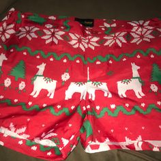 Christmas Shorts Deep Pocket Faux Welt Back Pockets Size Xl. Waist 38” Inches Casual Christmas Holiday Bottoms, Red Bottoms For Christmas Holiday, Casual Christmas Holiday Pants, Casual Holiday Pants For Christmas, Casual Red Holiday Bottoms, Casual Red Bottoms For Holidays, Casual Pants For Winter Holiday, Red Festive Bottoms For Winter, Red Festive Winter Bottoms