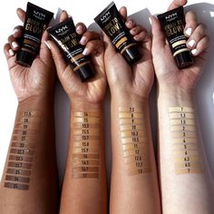 Concealer Swatches, Born To Glow, Nyx Born To Glow, Best Makeup Brands, Foundation Swatches, Dream Makeup, Face Base, Cosmetics Products, Makeup Board