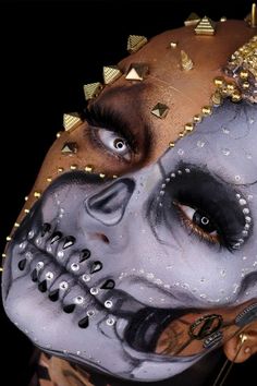 SFX Steampunk Makeup Ft. Silver & Black Contact Lenses Idea For Halloween, Makeup Idea