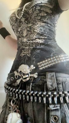 #emo #alternative #goth #grunge Tripp Pants Outfit Ideas, Clothes Ideas Grunge, Outfit Ideas Emo Y2k, Clothes For Red Hair, Emo Y2k Grunge Outfits, Summer Outfits Alternative Style, Alt Baddie Aesthetic, Scene Fits 2000s, Emo Fit Ideas