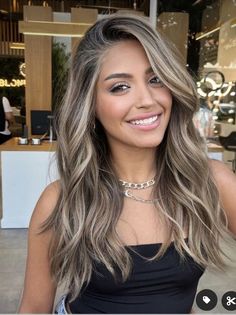 Lowlights Light Brown, Hair Colors For Olive Skin, Straight Dark Brown Hair, Light Brown Hair With Blonde, Olive Skin Blonde Hair, Dark Brown Hair With Blonde Highlights, Dark Brown Hair With Blonde, Cool Ash Blonde, Balayage Styles