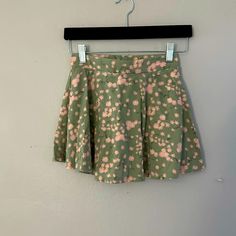 Gil’s Size 10-12 Floral Print Skirt New Never Worn Children’s Place Playful Floral Print Bottoms For Spring, Playful Floral Print Spring Bottoms, Cute Skirted Spring Bottoms, Cute Skirted Bottoms For Spring, Cute Cotton Skirt With Floral Print, Playful Bottoms For School In Spring, Playful Cotton Skirt For Spring, Cute Pleated Skort For Spring, Cute Spring Pleated Skort