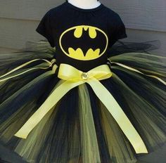 Batman tutu - Homecoming week for Lexi Batgirl Halloween, Halloween Tutu Costumes, Batman And Batgirl, Tule Rok, Batgirl Costume, Halloween Tutu, Diy Kostüm