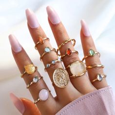 * Material -> Alloy Free Gift W/ Every Purchase >>Offer Friendly Closet<< >{ All Fair Values Accepted }< Fashion Ring Set, Channel Set Rings, Midi Ring Set, Gold Color Ring, Retro Ring, Traje Casual, Gold And Silver Rings, Watches Women Fashion, Baroque Fashion