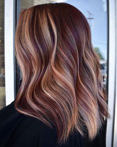 Hair Color Ideas For Winter 2023, Auburn Hair With Money Piece, Redhead Hair, Dimensional Hair, Raven Hair, Dimensional Hair Color, Hip Hair