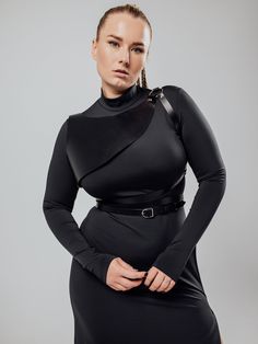 Discover the allure of the Calypso - asymmetrical shoulder harness, a striking accessory inspired by gothic aesthetics. Crafted from premium leather, this harness effortlessly enhances minimalistic ensembles while imbuing a sense of empowerment. Model in pants is wearing a size S and is 27"/69 cm waist.Model in dress is wearing a size XL and is 33.5"/85 cm waist. Shoulder Harness, Star Outline, Body Harness, Leather Harness, Brown Silver, Different Outfits, Burgundy Color, Burgundy Red, Leather Accessories