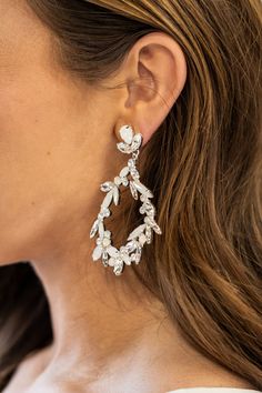 A side shot of this crystal and opal silver plated earring is the perfect statement piece to complete your bridal look Gala Earrings, Beautiful Evening Dresses, Beautiful Evening, Dainty Earrings, Evening Dress, Silver Earrings, Evening Dresses, Most Beautiful, Opal